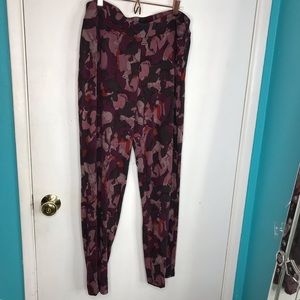 LOGO printed loose pants very soft